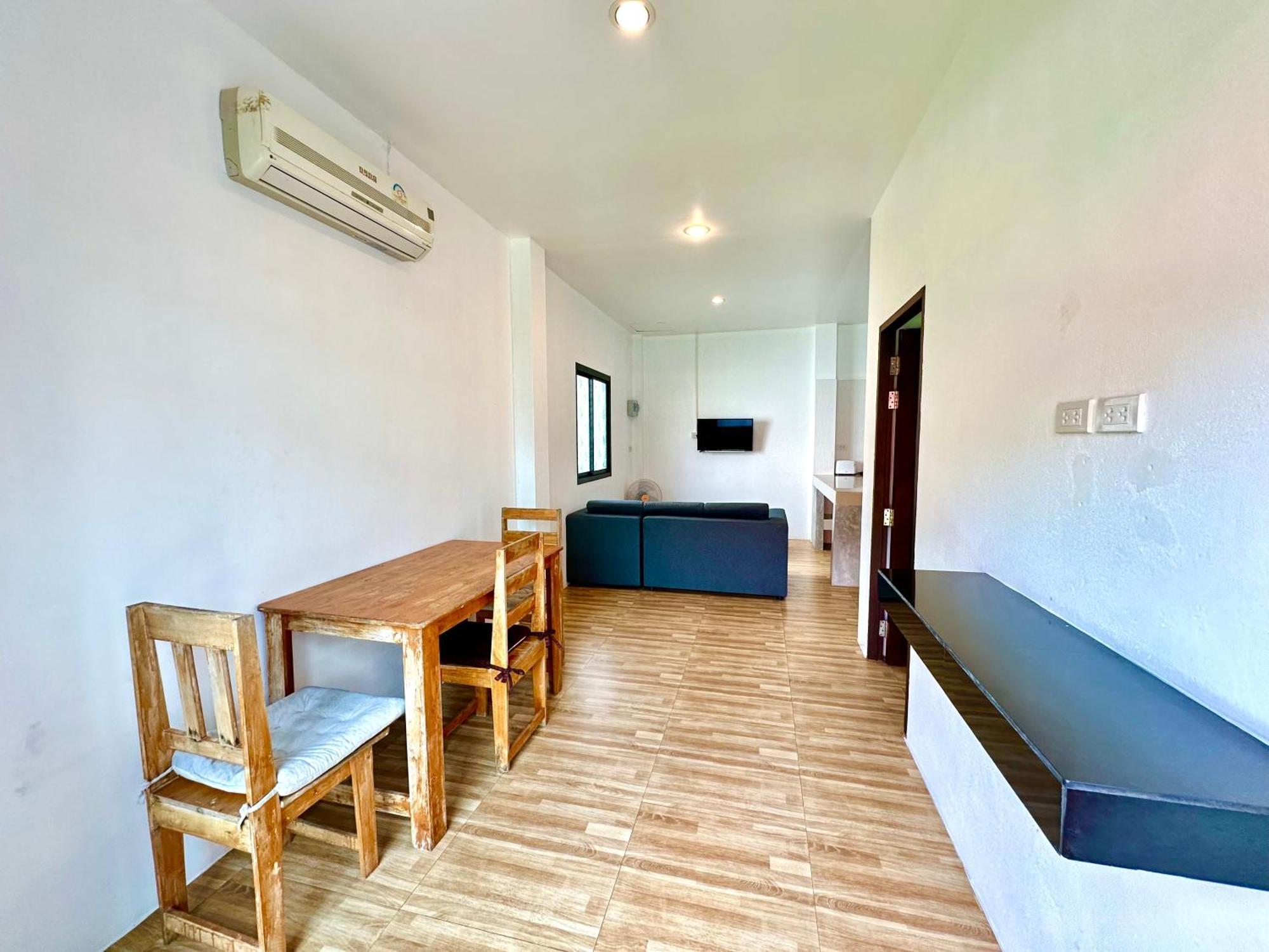 The Scenery Beach Resort Baan Khai Exterior photo